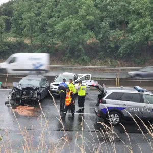 huile sur route apres accident